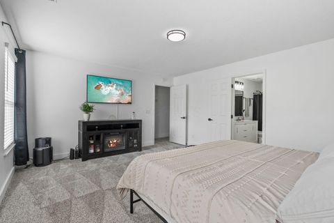Tiny photo for 5021 Grimm Drive, Lockbourne, OH 43137 (MLS # 226014965)
