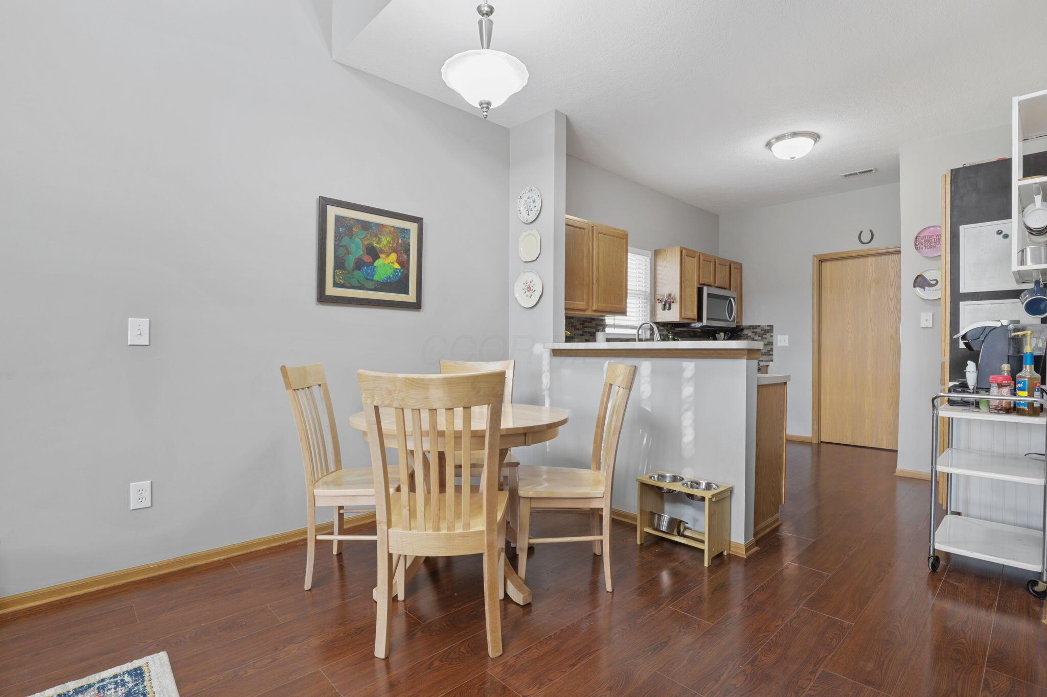 831 Summerville Drive, Delaware, Ohio image 7