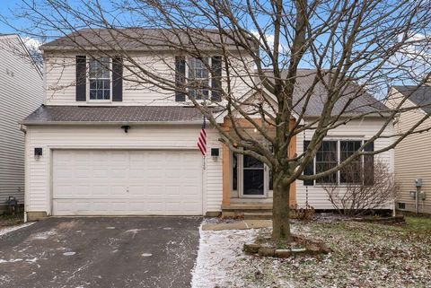 Photo of 2120 Sunrush Court, Grove City, OH 43123 (MLS # 225045983)