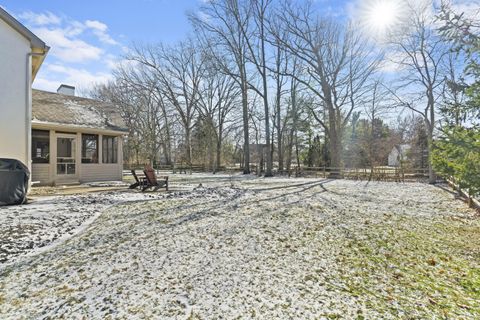 Tiny photo for 2890 Nantucket, Lewis Center, OH 43035 (MLS # 226002537)