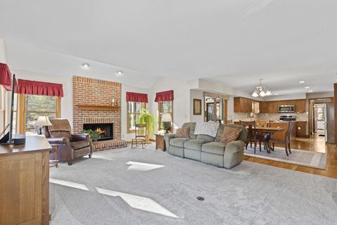 Tiny photo for 2890 Nantucket, Lewis Center, OH 43035 (MLS # 226002537)