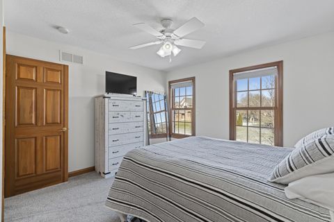 Tiny photo for 2890 Nantucket, Lewis Center, OH 43035 (MLS # 226002537)