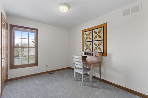 Tiny photo for 2890 Nantucket, Lewis Center, OH 43035 (MLS # 226002537)