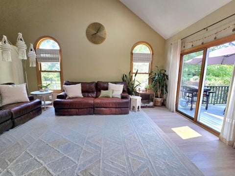 Tiny photo for 1 Banbury, Athens, OH 45701 (MLS # 226027009)