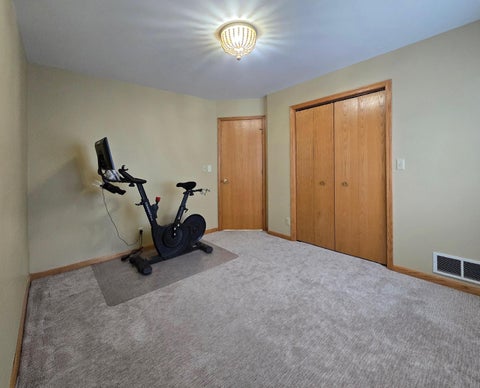 Tiny photo for 1 Banbury, Athens, OH 45701 (MLS # 226027009)