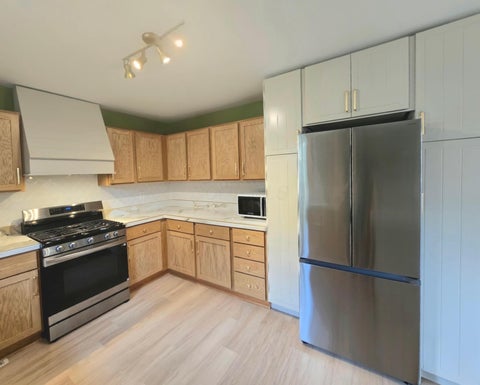 Tiny photo for 1 Banbury, Athens, OH 45701 (MLS # 226027009)