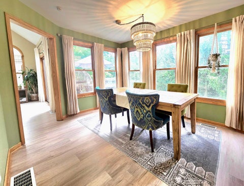Tiny photo for 1 Banbury, Athens, OH 45701 (MLS # 226027009)