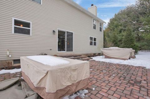 Tiny photo for 50 Buttercup Court SW, Pataskala, OH 43062 (MLS # 226004452)