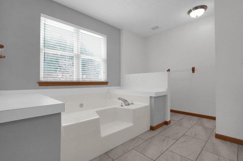 Tiny photo for 50 Buttercup Court SW, Pataskala, OH 43062 (MLS # 226004452)