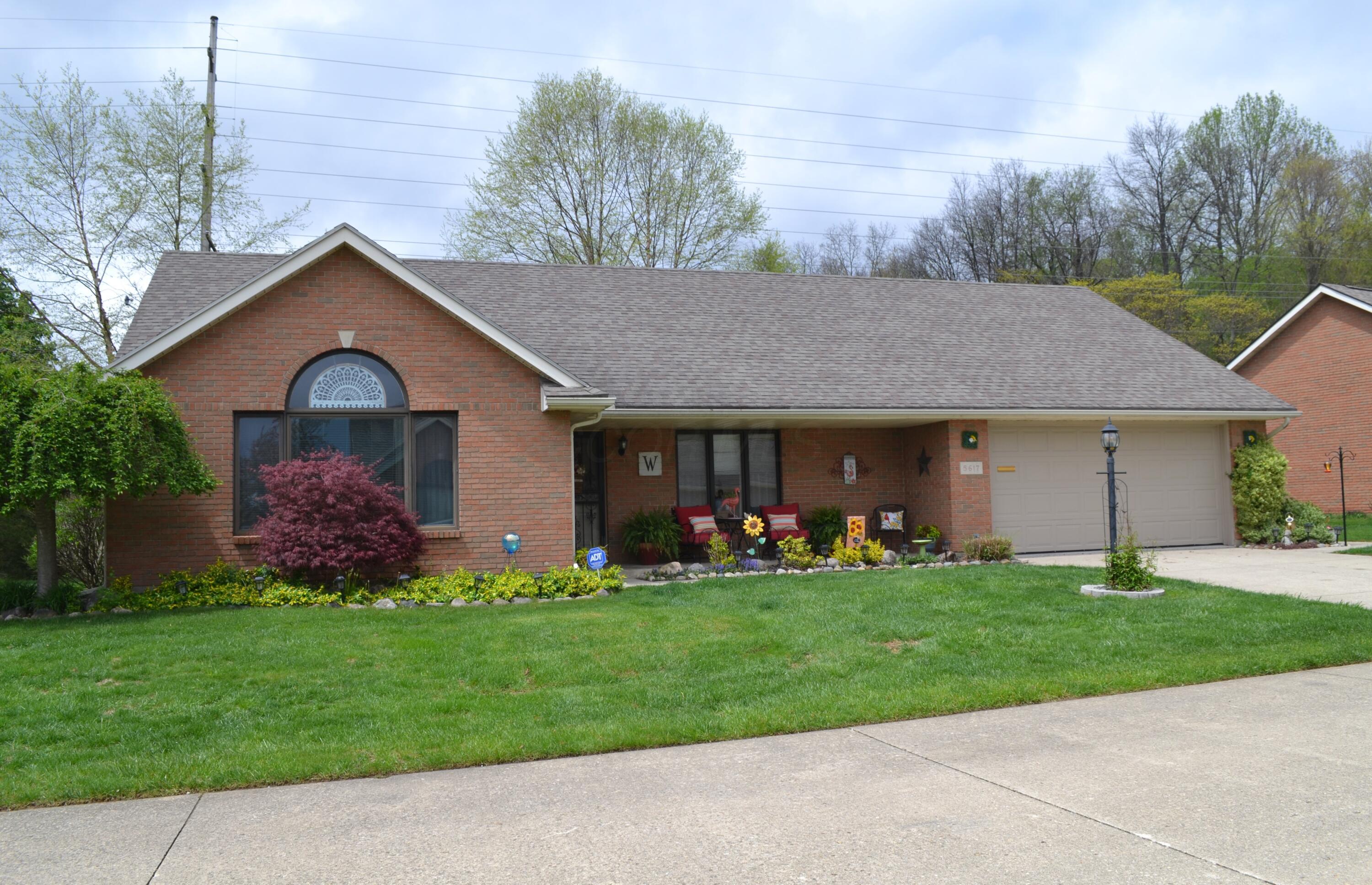 5617 Calais Drive, Springfield, Ohio image 1