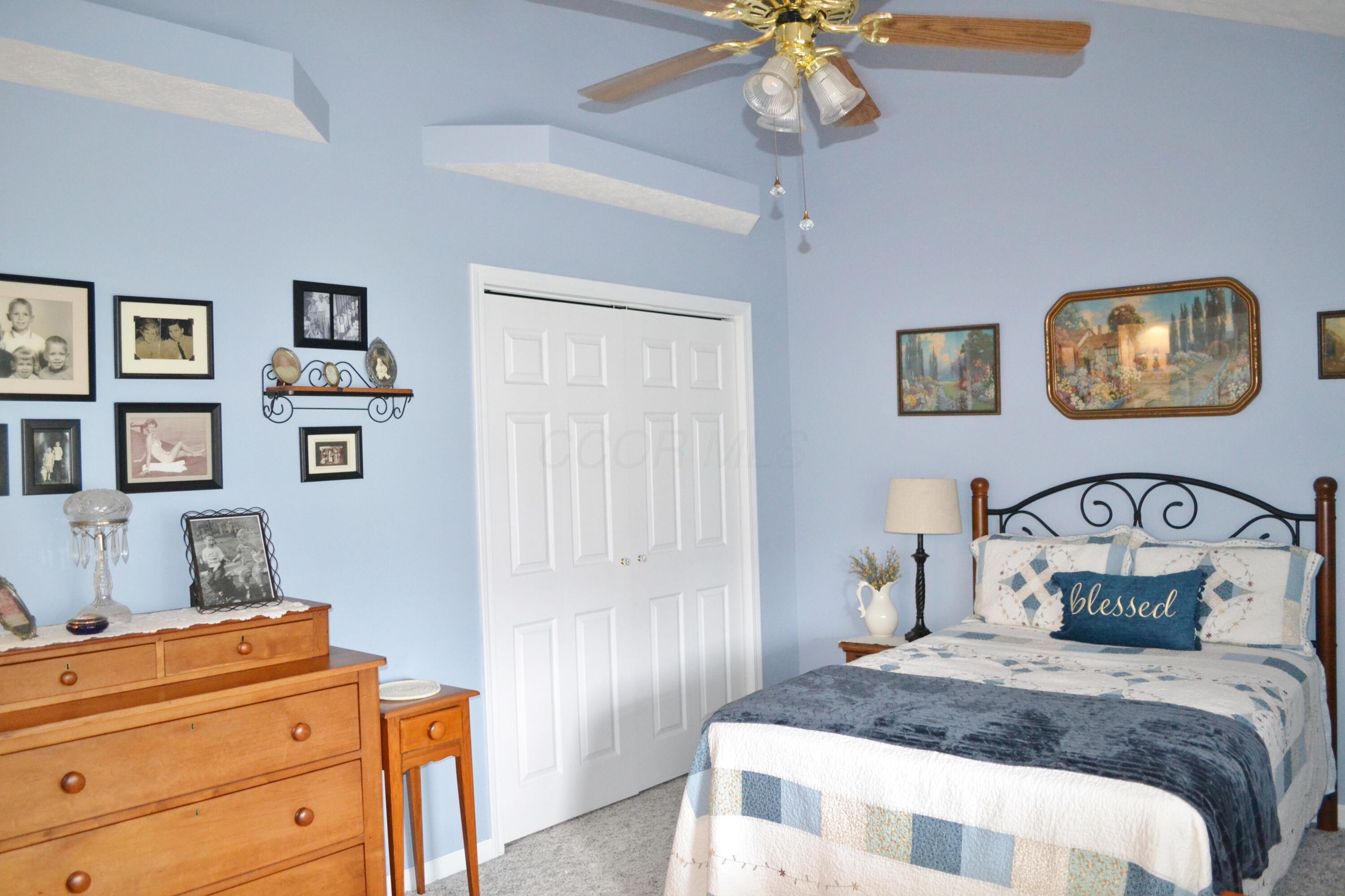 5617 Calais Drive, Springfield, Ohio image 38