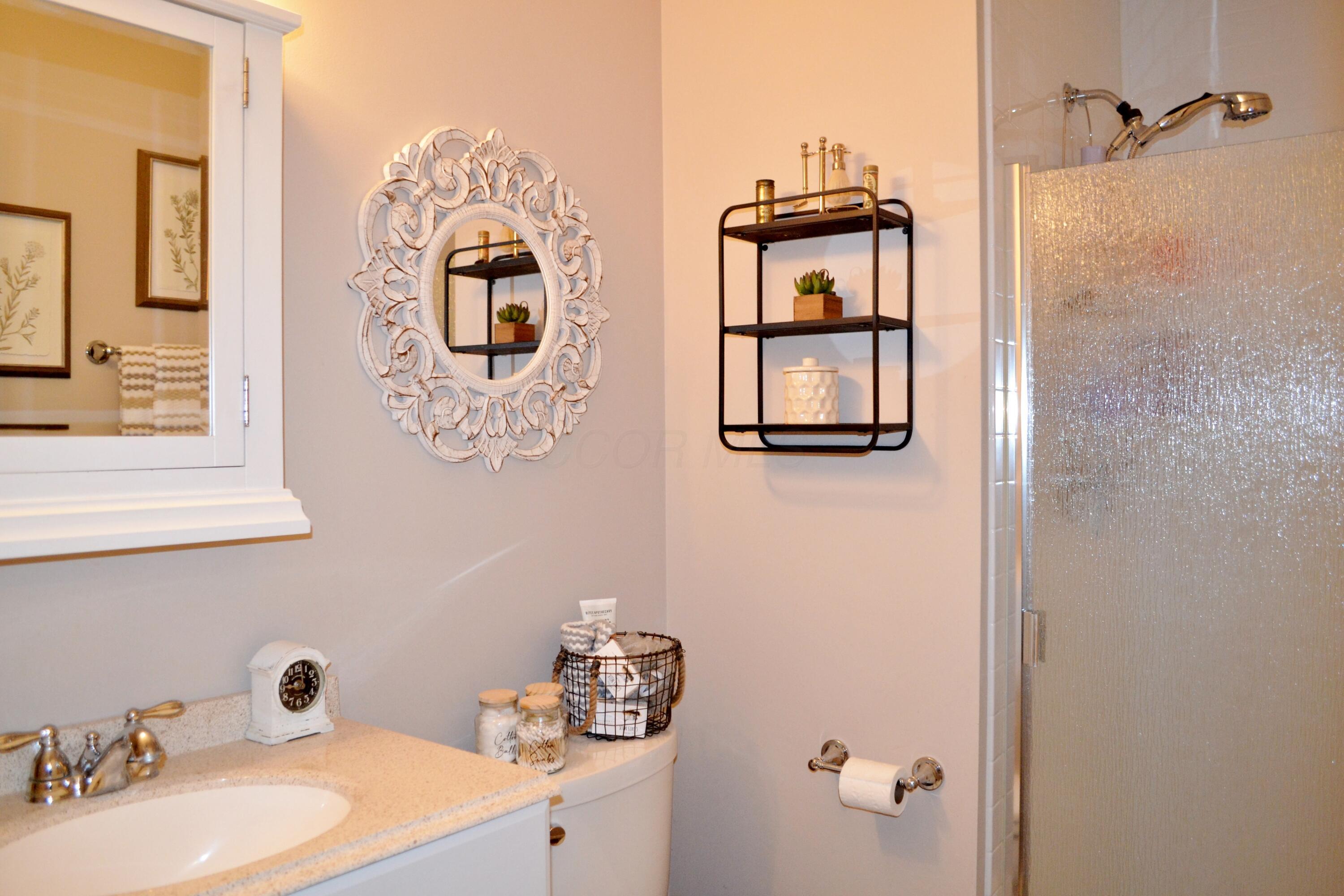 5617 Calais Drive, Springfield, Ohio image 42