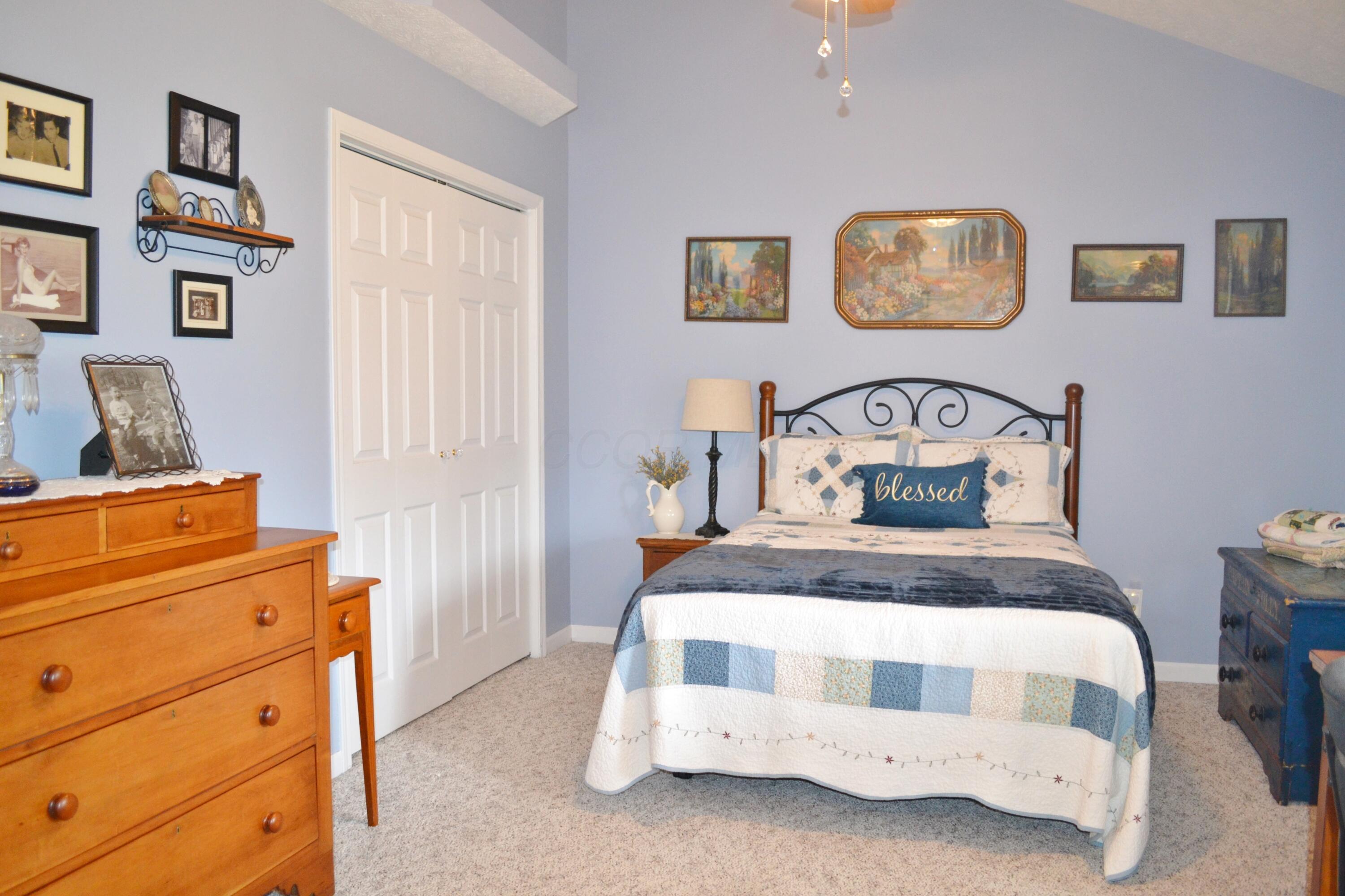 5617 Calais Drive, Springfield, Ohio image 37