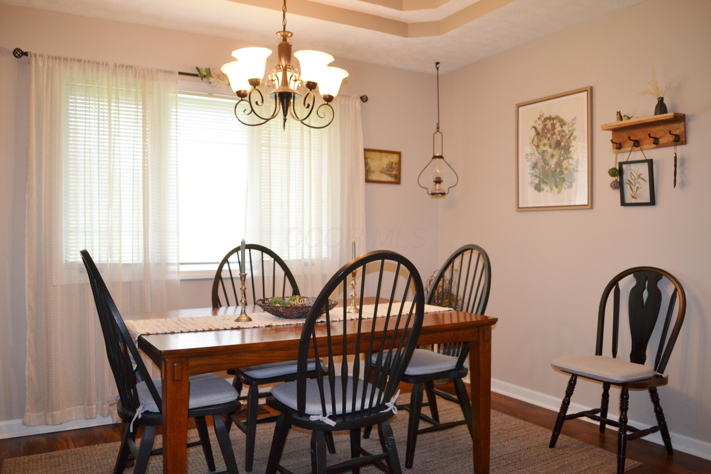 5617 Calais Drive, Springfield, Ohio image 23