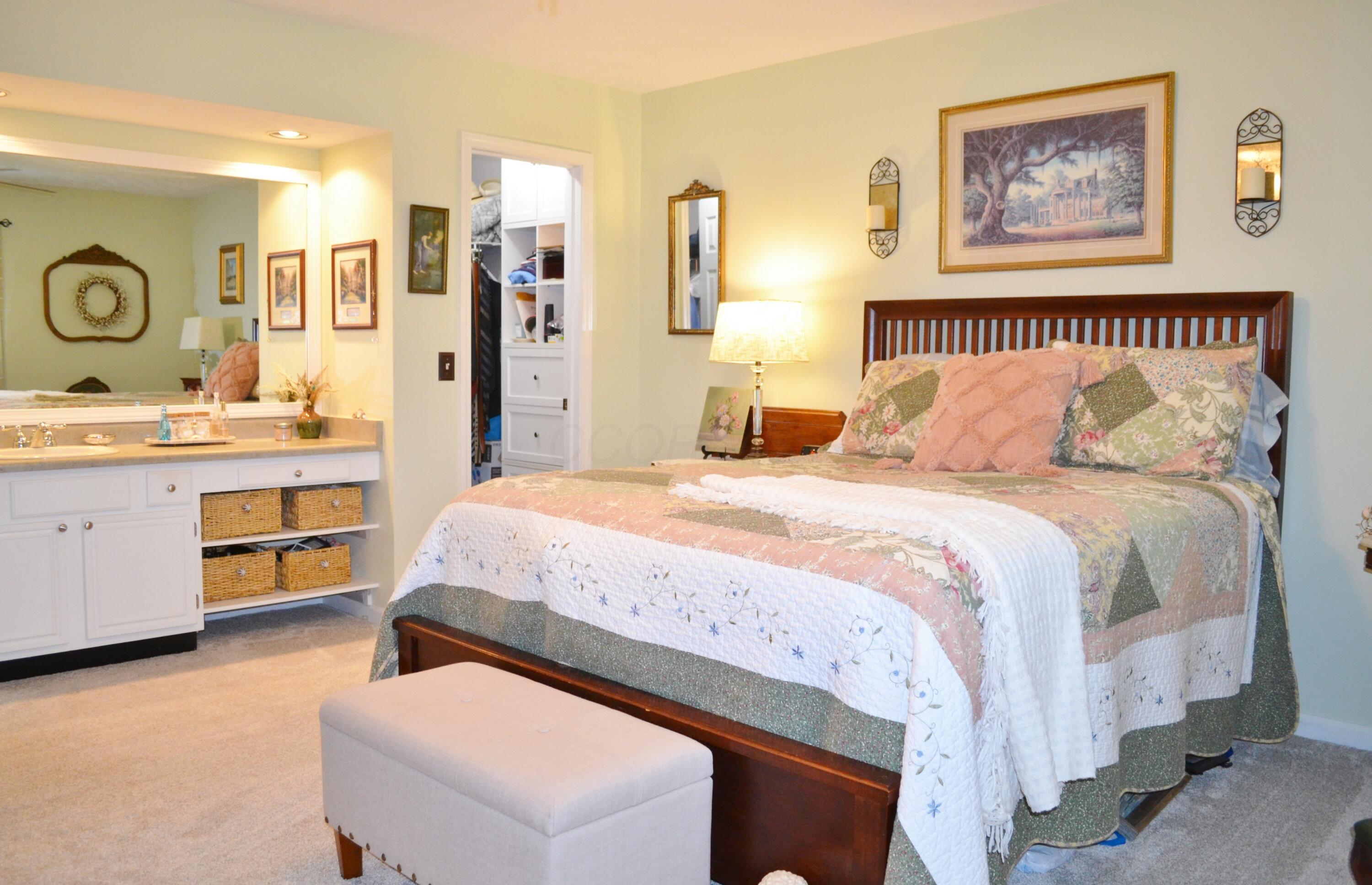 5617 Calais Drive, Springfield, Ohio image 30