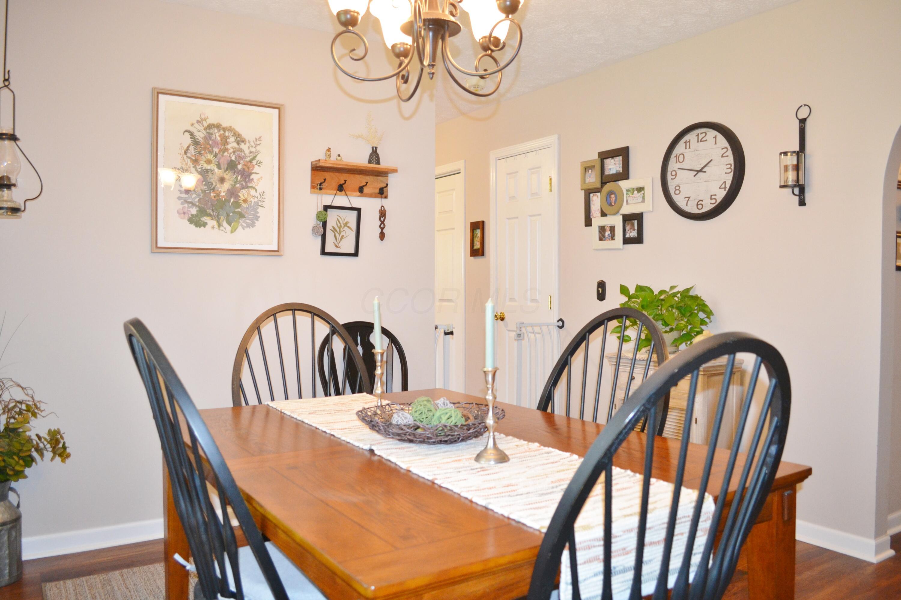 5617 Calais Drive, Springfield, Ohio image 22