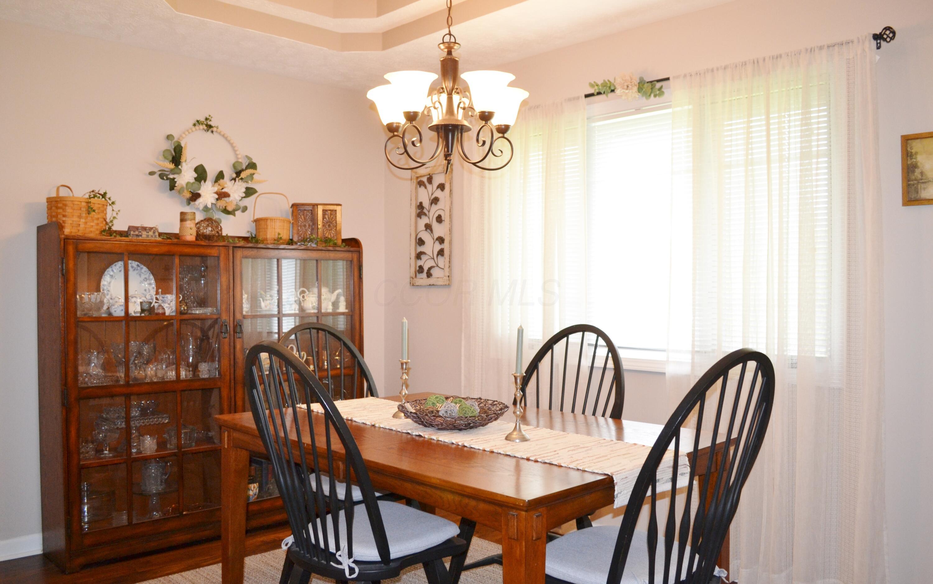5617 Calais Drive, Springfield, Ohio image 19