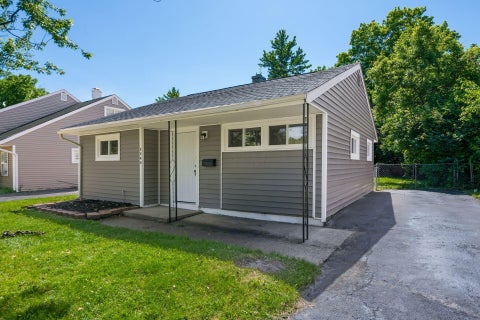 Tiny photo for 2345 Century Drive, Columbus, OH 43211 (MLS # 226020213)