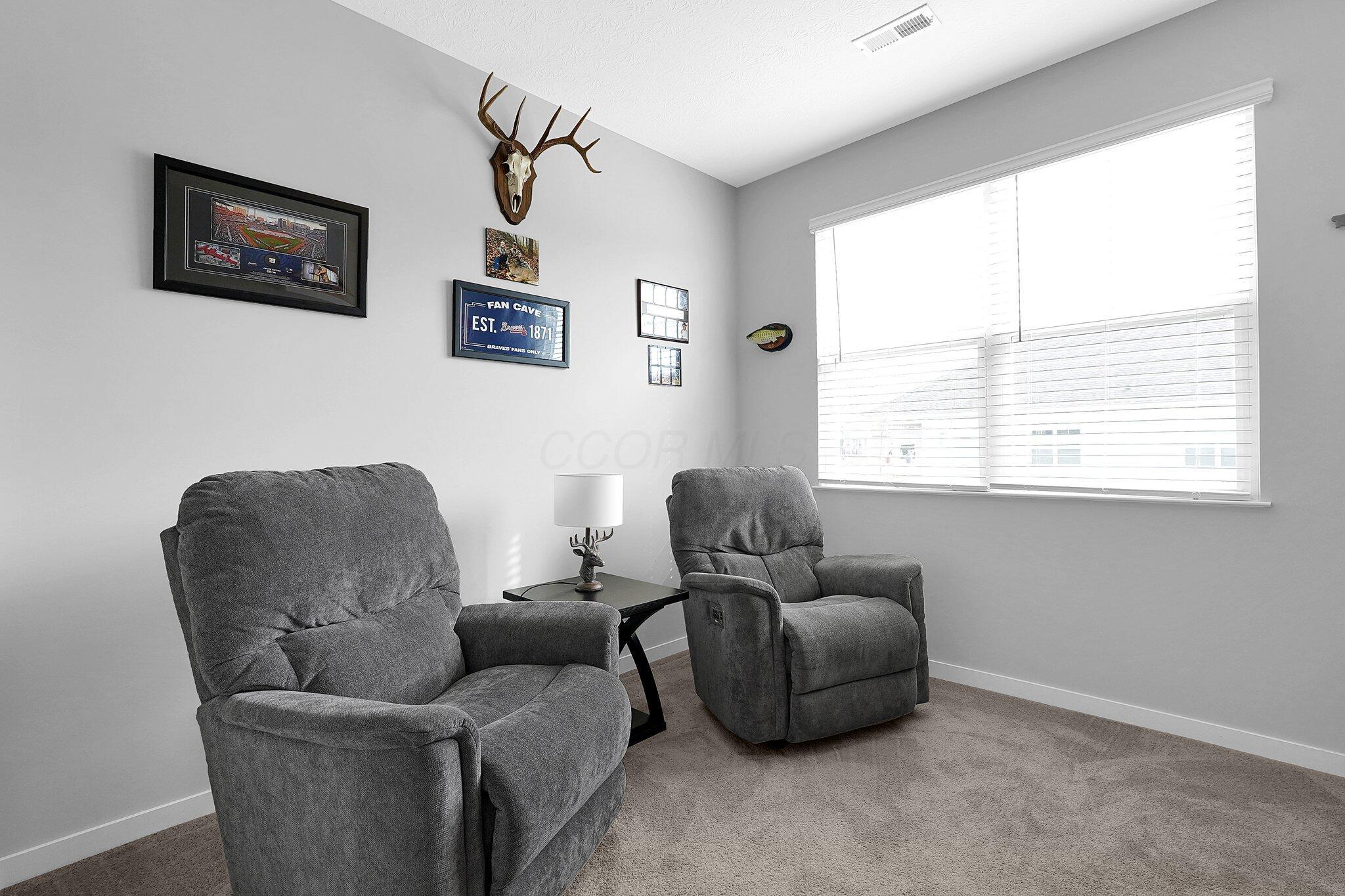 1390 Hemetite Drive, Grove City, Ohio image 27