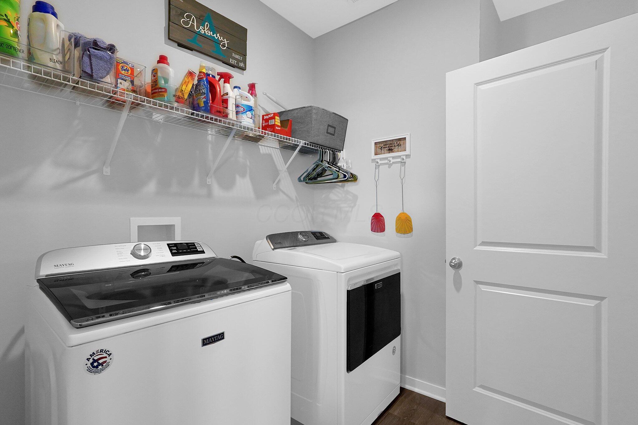 1390 Hemetite Drive, Grove City, Ohio image 24