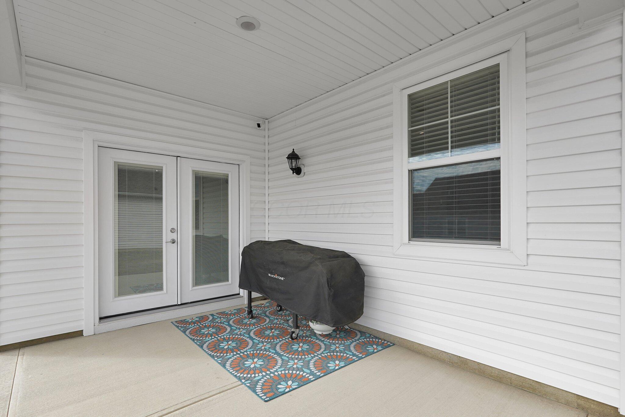 1390 Hemetite Drive, Grove City, Ohio image 37