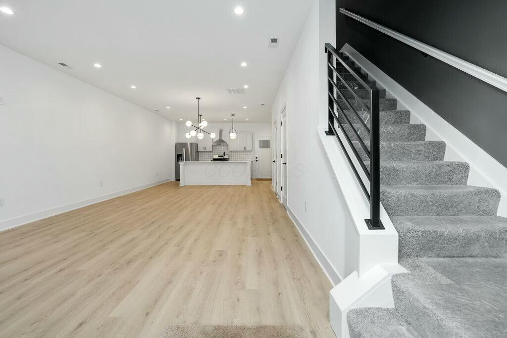 1097 Franklin Avenue, Columbus, Ohio image 2