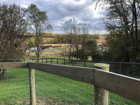 Photo of 11039 Rankin Road, Glenford, OH 43739 (MLS # 226009444)