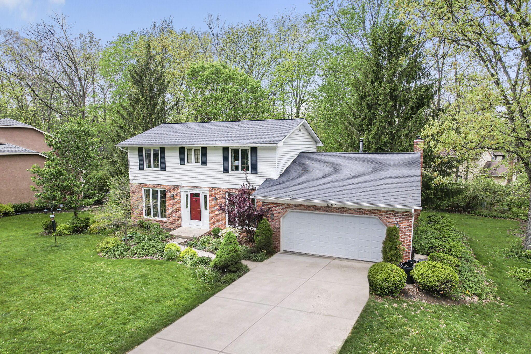 685 Autumn Tree Place