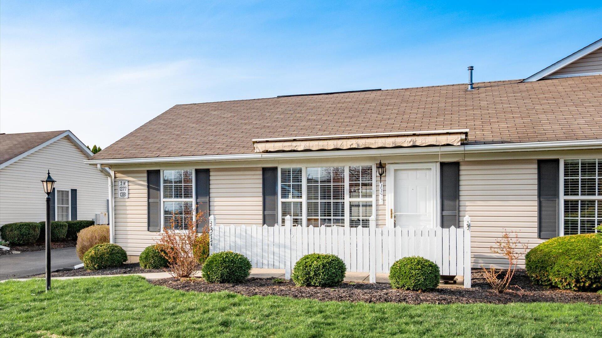 1377 Hillview Circle, Newark, Ohio image 2