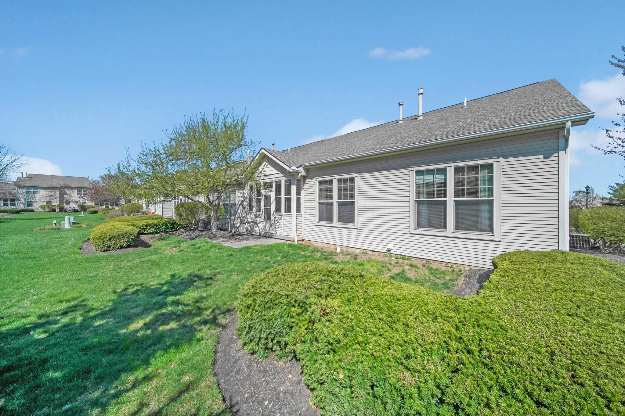 5931 Coventry Hurst Lane, Hilliard, Ohio image 42