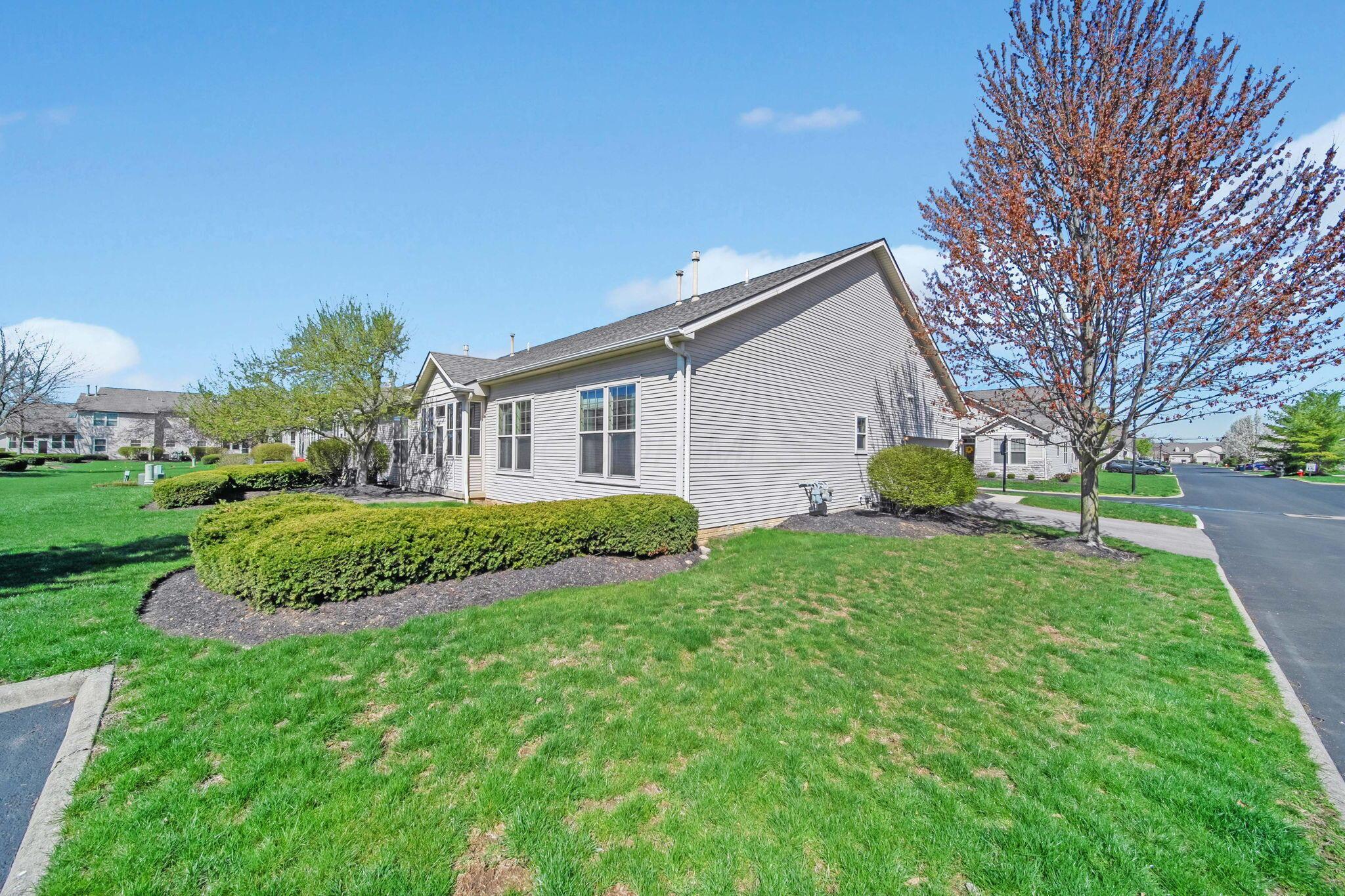 5931 Coventry Hurst Lane, Hilliard, Ohio image 43