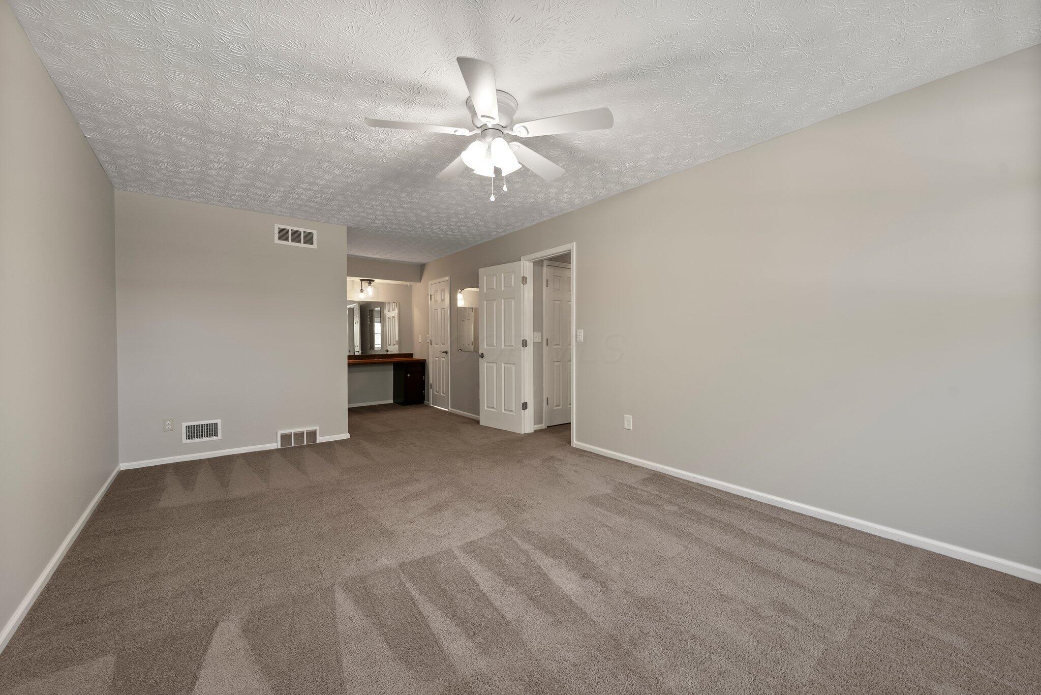 1641 Ramblewood Avenue, Columbus, Ohio image 18