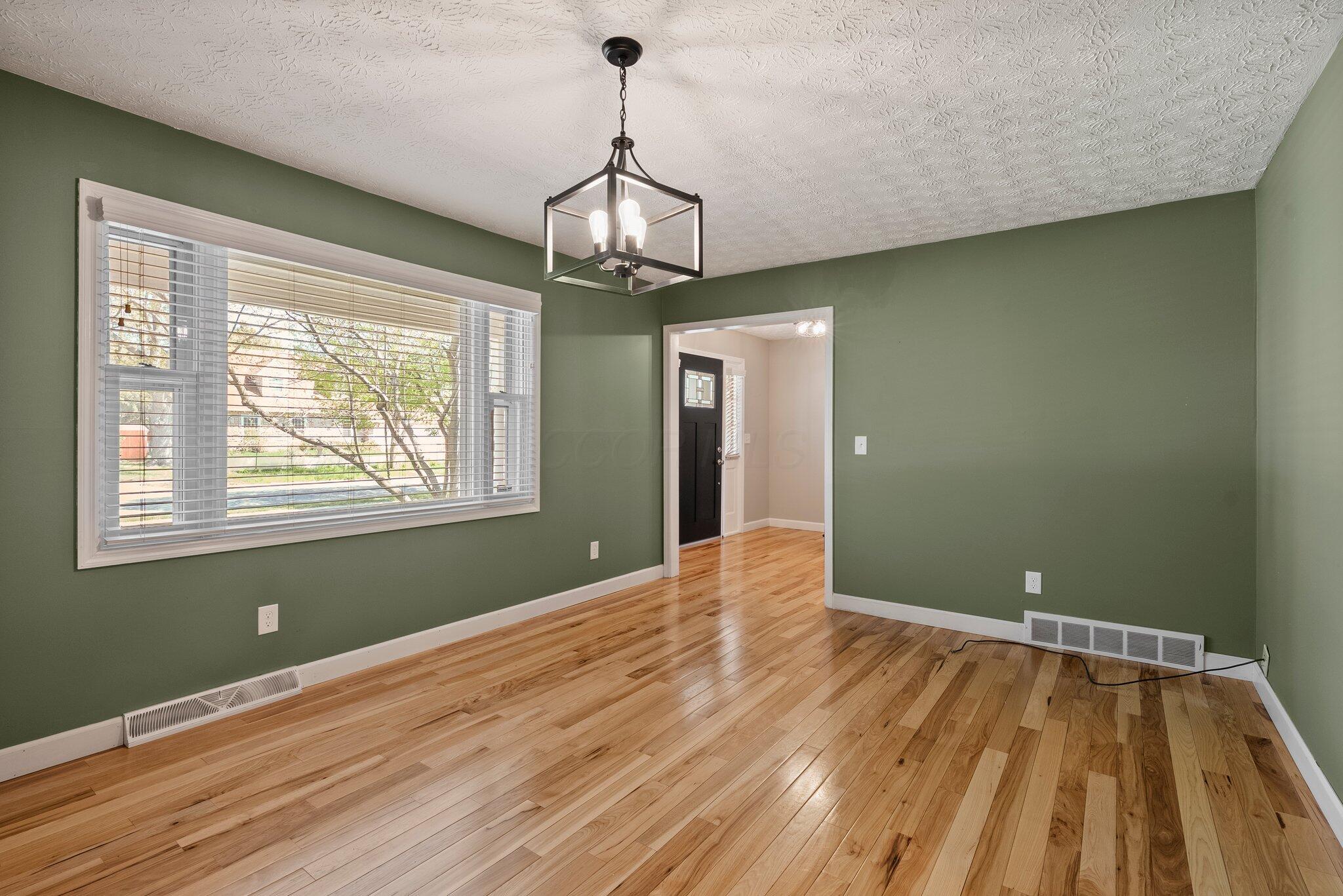 1641 Ramblewood Avenue, Columbus, Ohio image 9