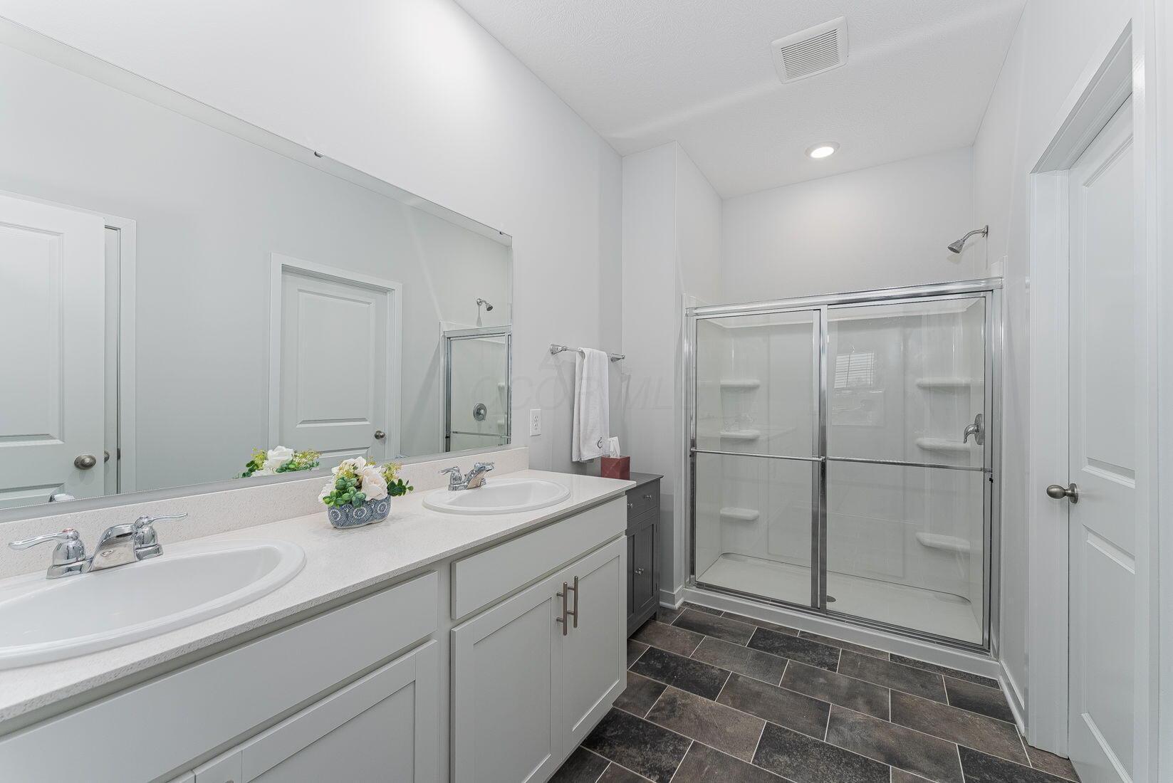 618 Florence Drive, Plain City, Ohio image 18