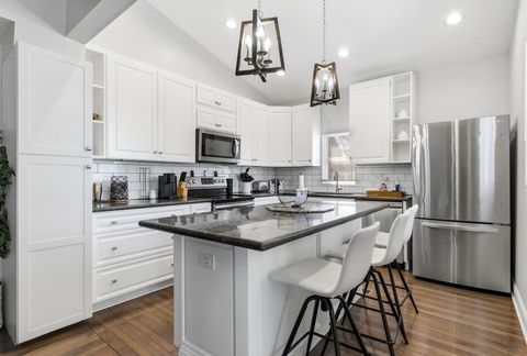 Tiny photo for 85 Dana Avenue, Columbus, OH 43222 (MLS # 226014257)