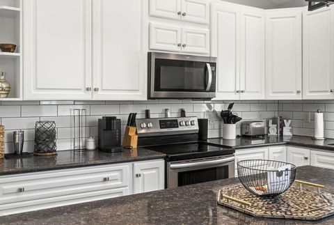 Tiny photo for 85 Dana Avenue, Columbus, OH 43222 (MLS # 226014257)