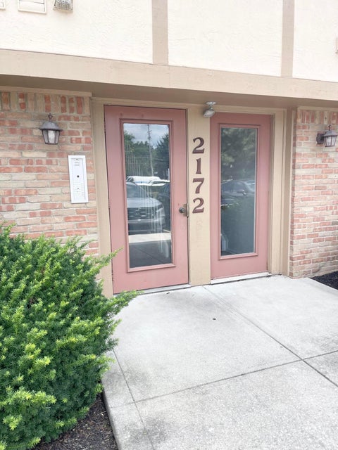2172 Hedgerow Road #2172C,  OH 43220