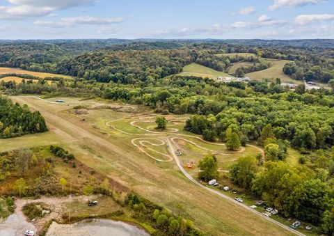 Tiny photo for 4 Hide-A-Way Hills Lane, Sugar Grove, OH 43155 (MLS # 226005540)