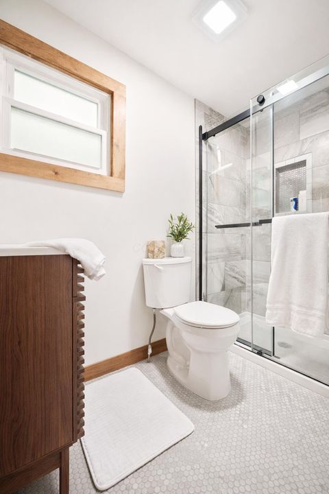 Tiny photo for 4 Hide-A-Way Hills Lane, Sugar Grove, OH 43155 (MLS # 226005540)