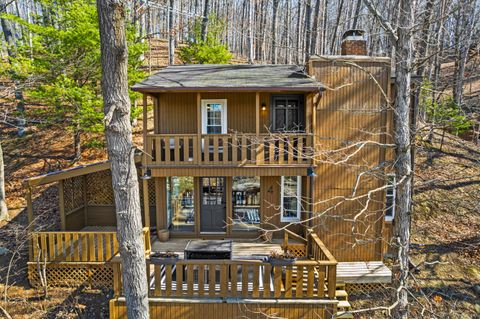 Tiny photo for 4 Hide-A-Way Hills Lane, Sugar Grove, OH 43155 (MLS # 226005540)