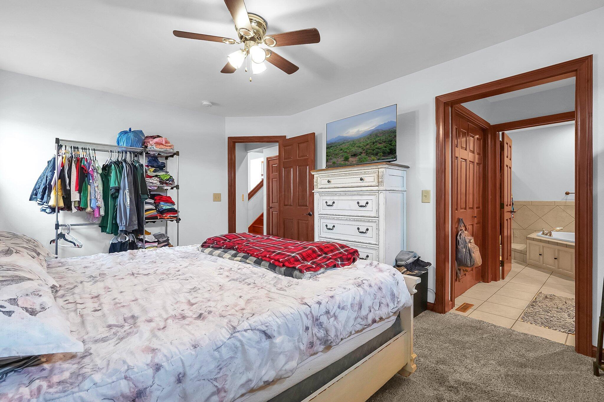 1574 Brooke Park Drive, Circleville, Ohio image 17