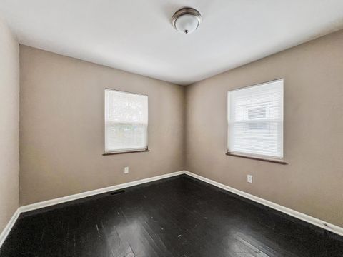 Tiny photo for 611 Whitethorne Avenue, Columbus, OH 43223 (MLS # 225037440)