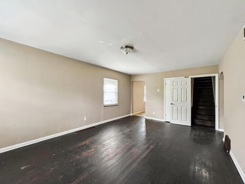 Tiny photo for 611 Whitethorne Avenue, Columbus, OH 43223 (MLS # 225037440)