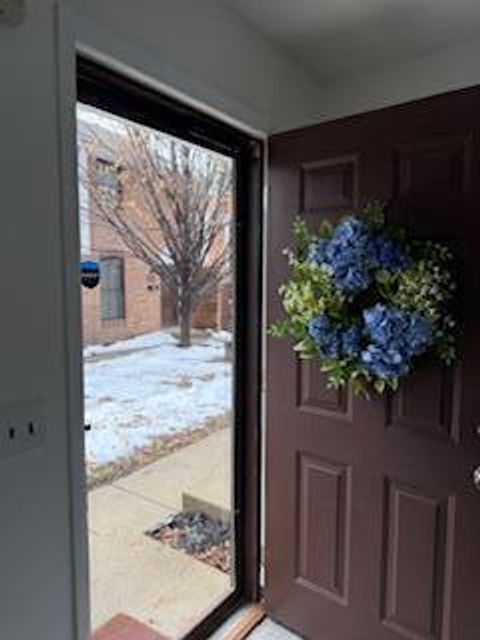 Photo of 1883 Willoway Circle N, Columbus, OH 43220 (MLS # 226005289)