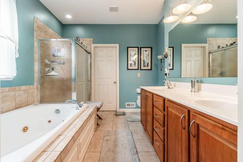 Tiny photo for 1401 Fergus Road, Grove City, OH 43123 (MLS # 225040455)