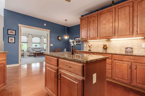 Tiny photo for 1401 Fergus Road, Grove City, OH 43123 (MLS # 225040455)