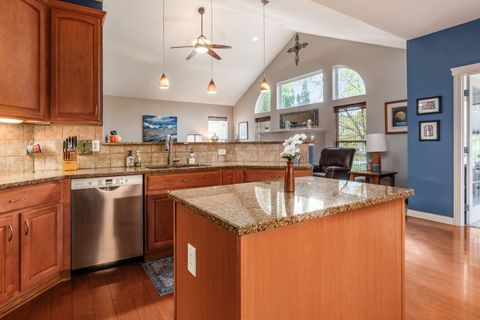 Tiny photo for 1401 Fergus Road, Grove City, OH 43123 (MLS # 225040455)