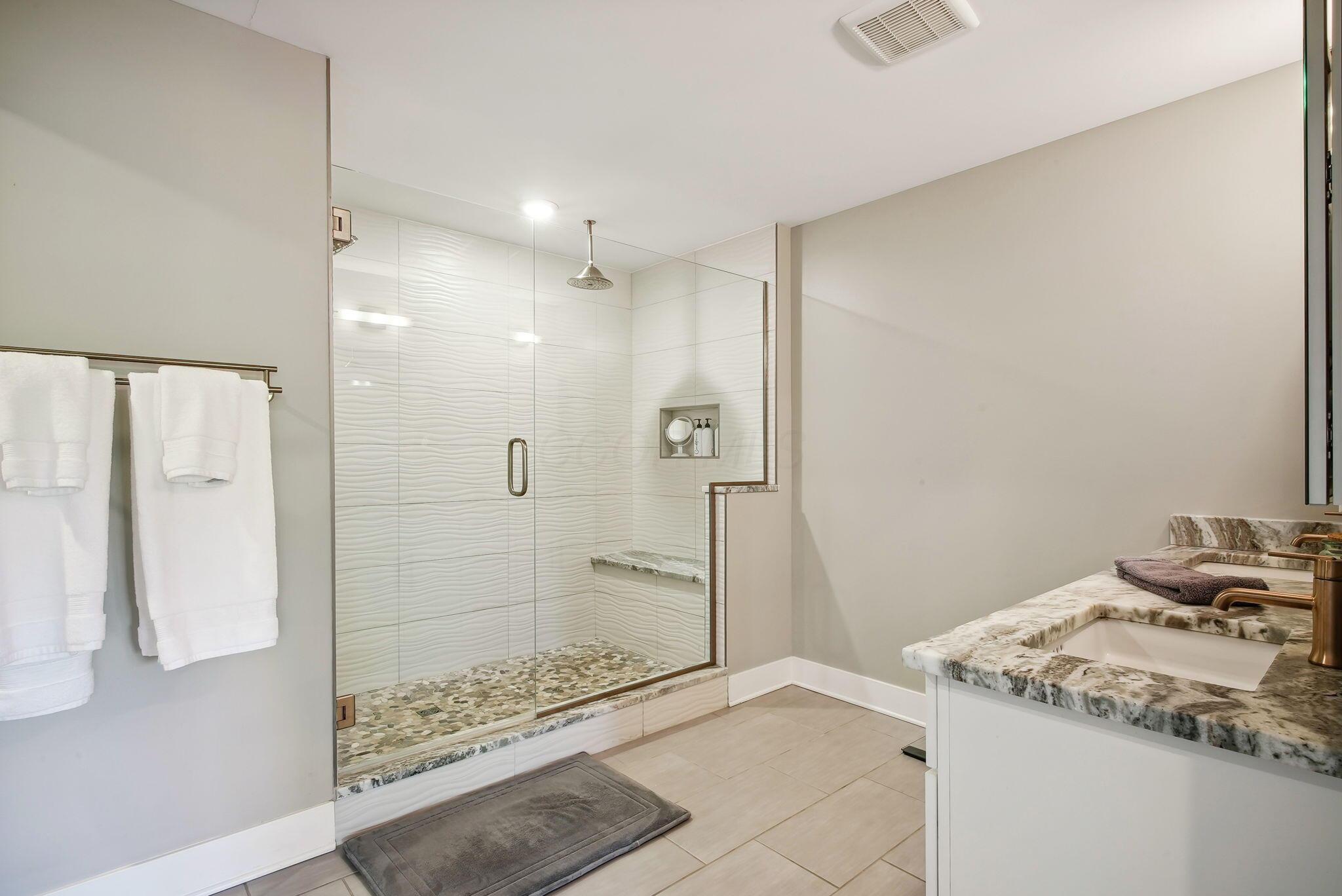 105 N Riverview Street #215, Dublin, Ohio image 34