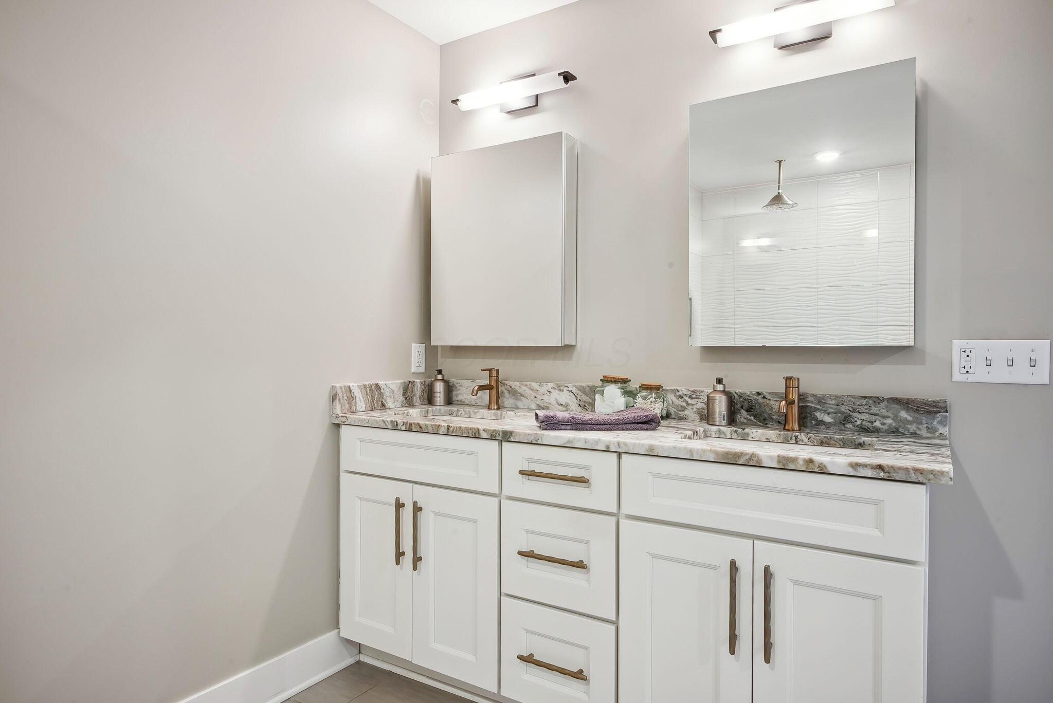 105 N Riverview Street #215, Dublin, Ohio image 37