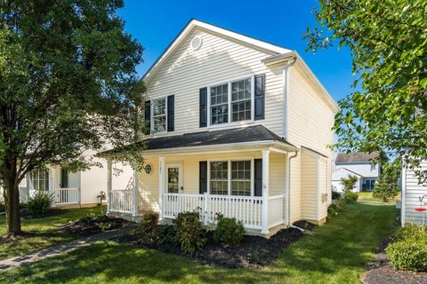 Photo of 1383 Pansy Street 200 #200, Blacklick, OH 43004 (MLS # 226013511)